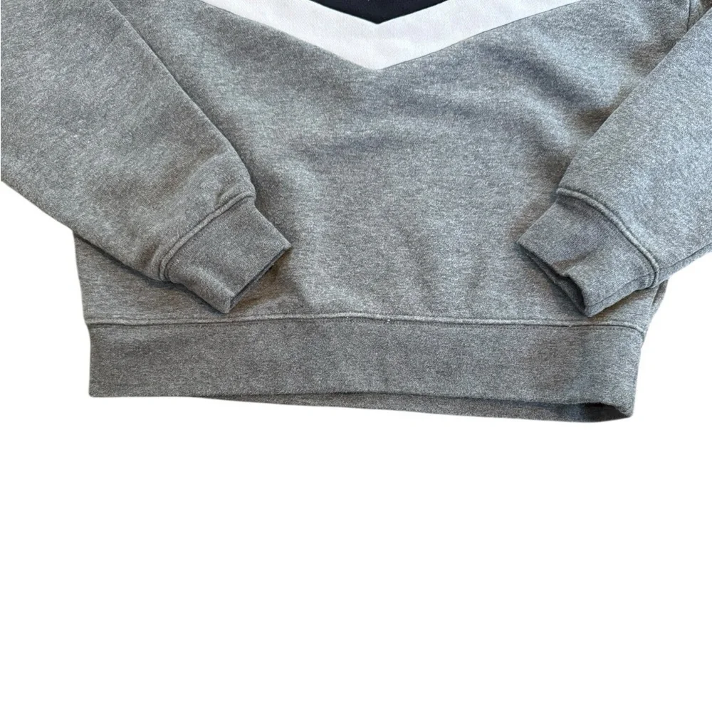 Girls Nike Go for the Gold crew sweatshirt EUC Size 6X